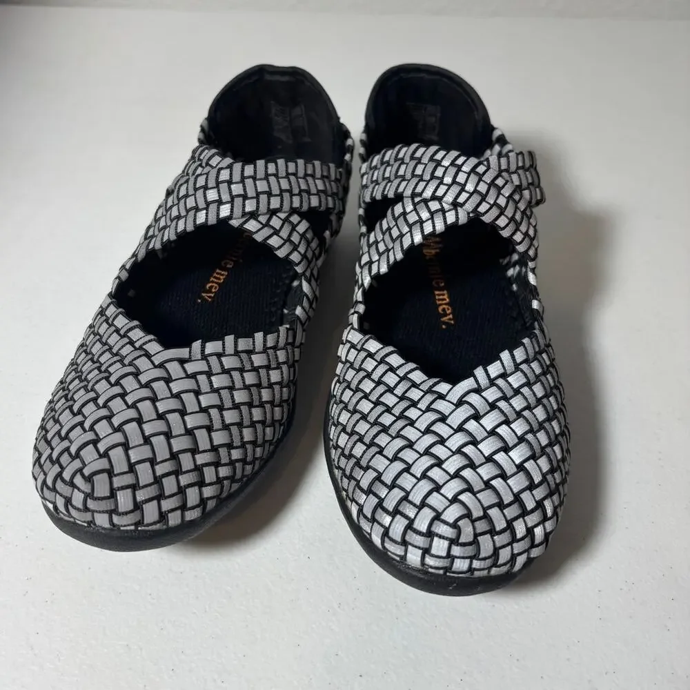 Bernie Mev NWOT Size 5 (EU 36) Margo Mary Jane Flats Slip-On Comfort Gray/Black